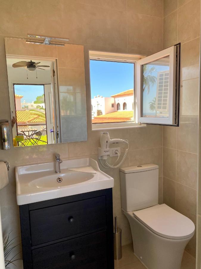 Juangy'S Apartments In Las Adelfas Golf Del Sur San Miguel de Abona Esterno foto