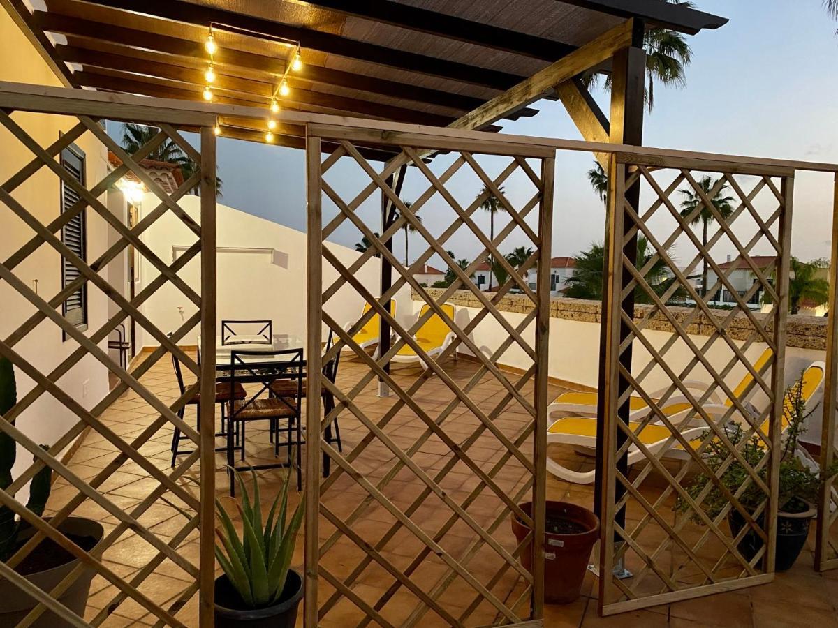 Juangy'S Apartments In Las Adelfas Golf Del Sur San Miguel de Abona Esterno foto